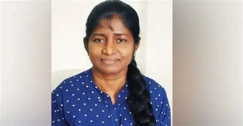കേരള ഹൈക്കോടതി കെട്ടിടവും ആരോഗ്യ വകുപ്പ് ഡയറക്ടർ സ്ഥലംമാറ്റ വാർത്തയും.