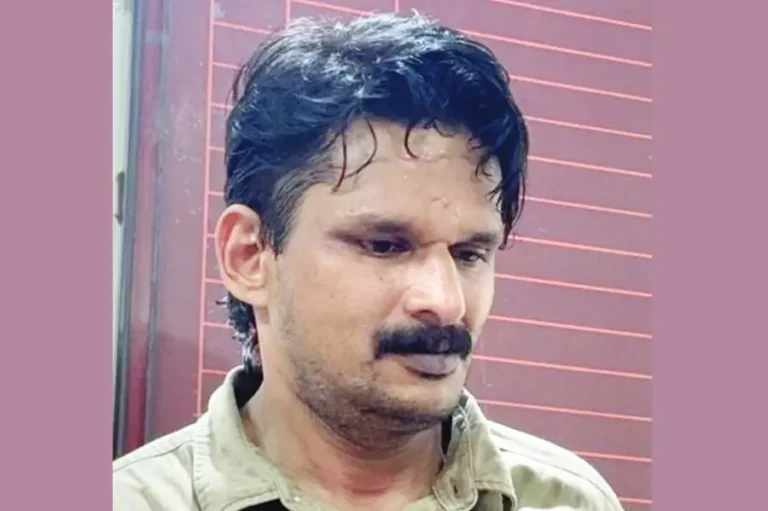 ഷൊർണൂർ റെയിൽവേ സ്റ്റേഷനും പോലീസും.