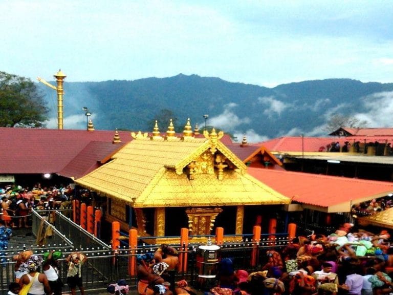 ശബരിമലയിൽ തിരക്ക് നിയന്ത്രിക്കാൻ എഐ ക്യാമറകൾ സ്ഥാപിക്കുന്നു.