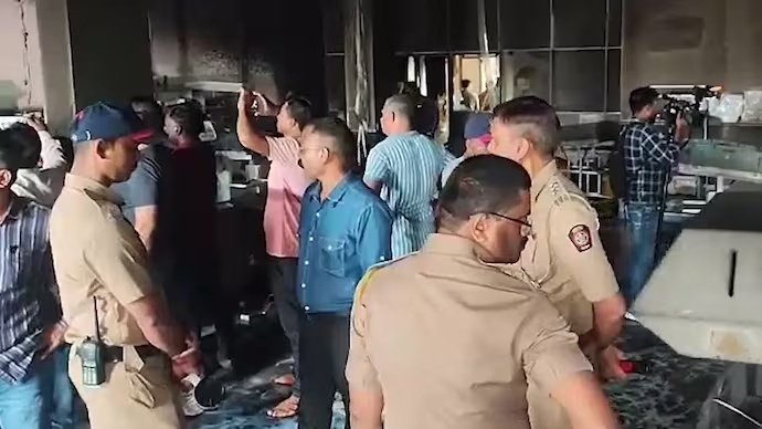 Amaravati district hospital fire accident building and rescue operation