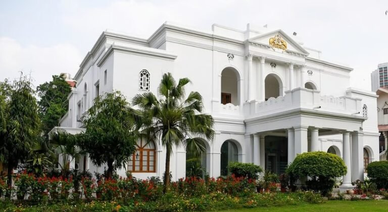 Official Documents Stolen from Kerala House? Complaint Filed with Delhi Police